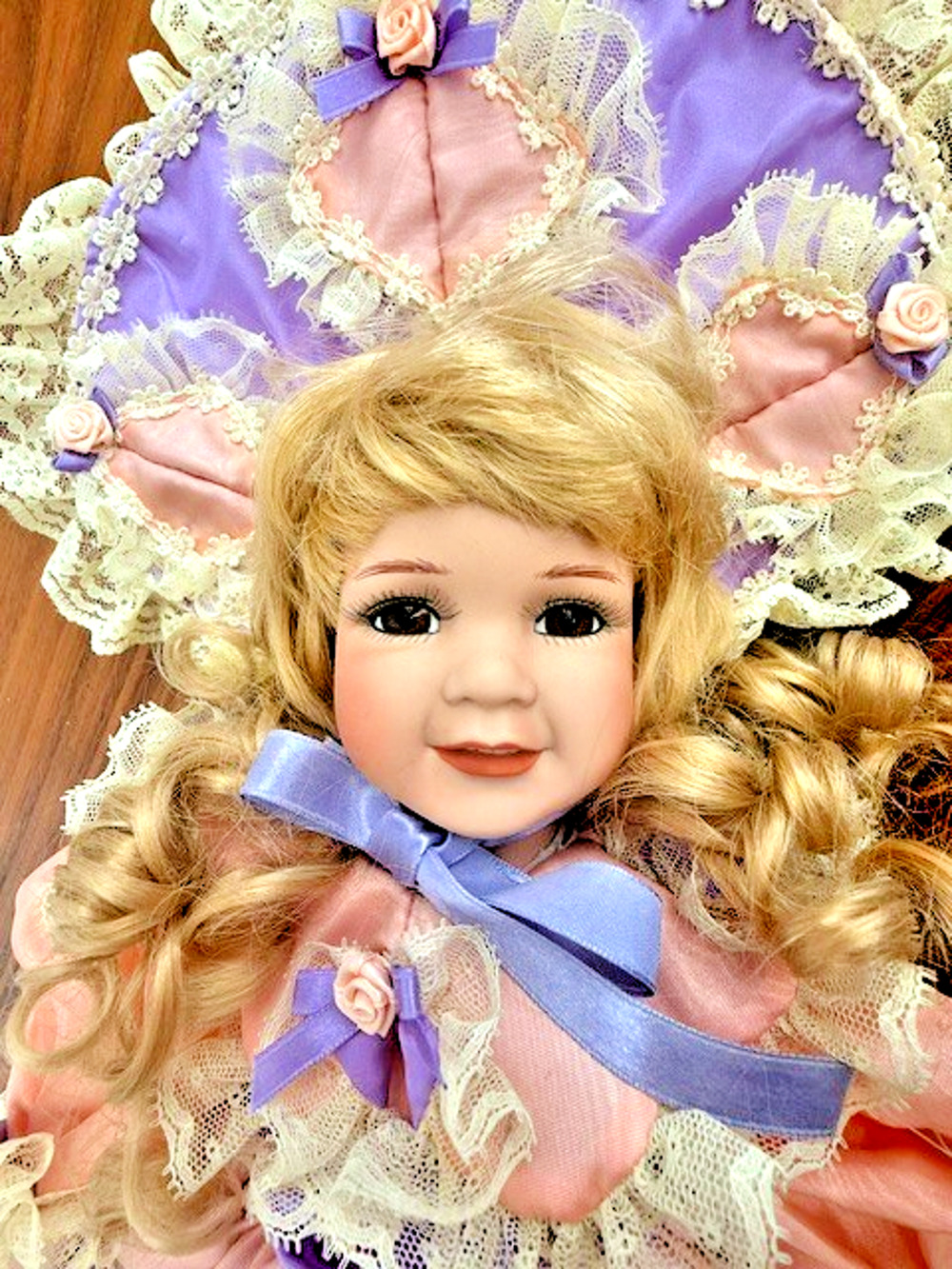 Prestige Dollcrafter GAIL 15" PLUS hat & Stand Porcelain DOLL Vintage NUMBERED
